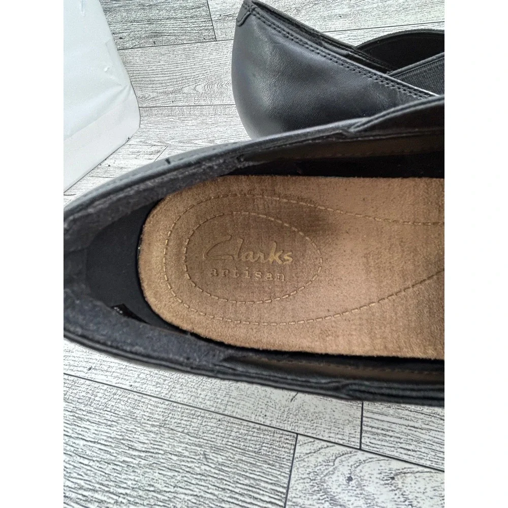 Clarks Artisan Women Black Leather Crossover Elastic‎ Block Heel Pumps Size 8.5M